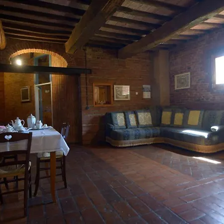 Vaiano Sleeps 17 With Pool Air Con And Wifi Vaiano (Lazio)