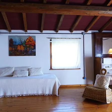 Vaiano Sleeps 17 With Pool Air Con And Wifi