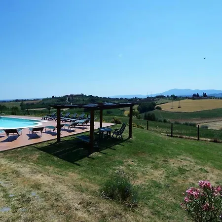Vaiano Sleeps 17 With Pool Air Con And Wifi Vaiano (Lazio)