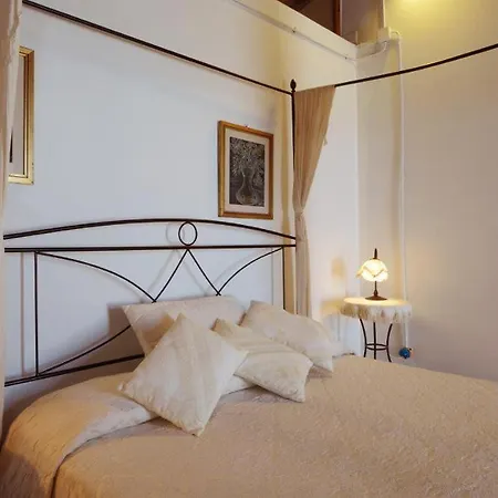 Vaiano Sleeps 17 With Pool Air Con And Wifi *