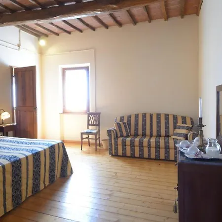 Vaiano Sleeps 17 With Pool Air Con And Wifi *